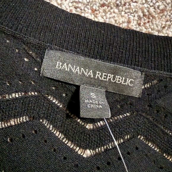 NEW Black Banana Republic Sheer Pattern Sweater Small NWT LIGHT WEIGHT - Picture 5 of 9